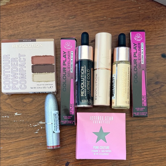 #63- Makeup Bundle